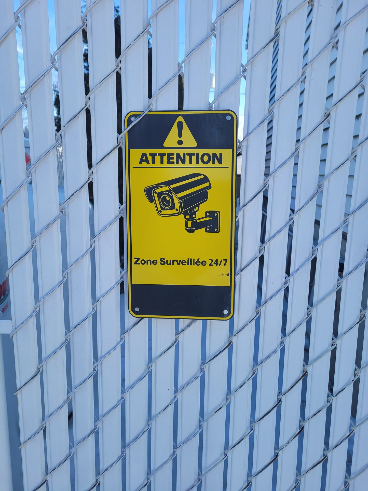 Zone sous surveillance